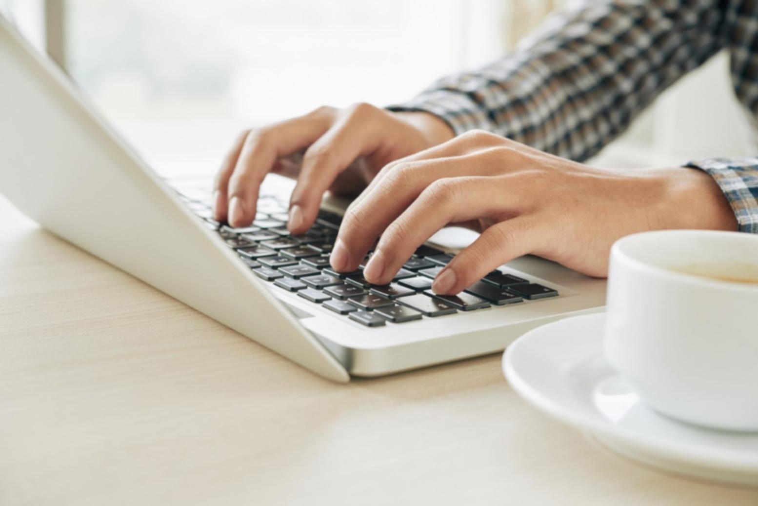 AR oyun performans optimizasyonu ve kalite kontrol süreci